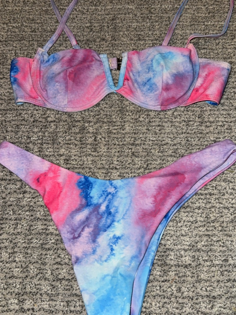 SHEIN Pink Blue Purple Tie-Dye Underwire Bikini Set